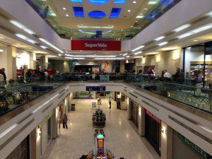 Big sing photo of the shopping centre overview